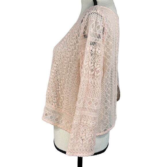 American Eagle Large Crop Top Crochet Mesh Sheer 3/4 Sleeve Stretch Rear Button - Picture 7 of 8